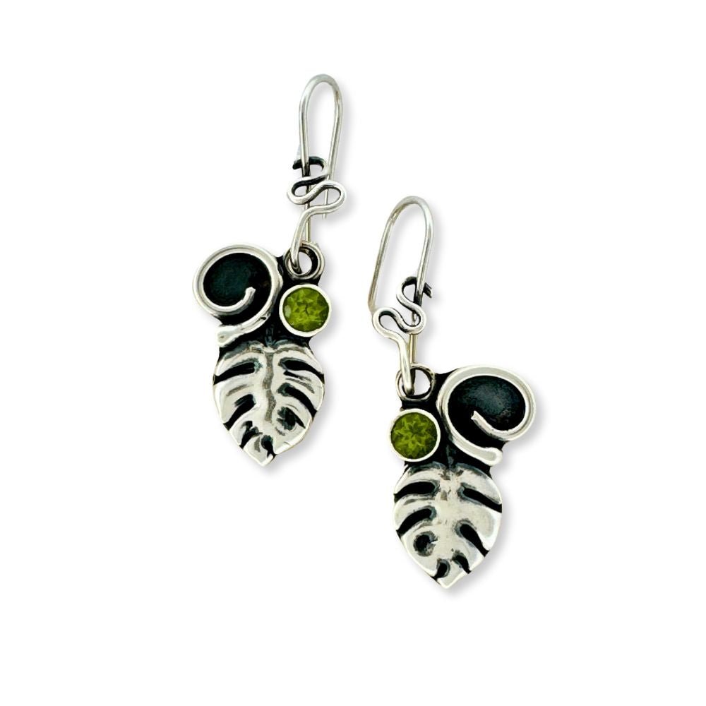 Monstera Peridot Silver Earrings -