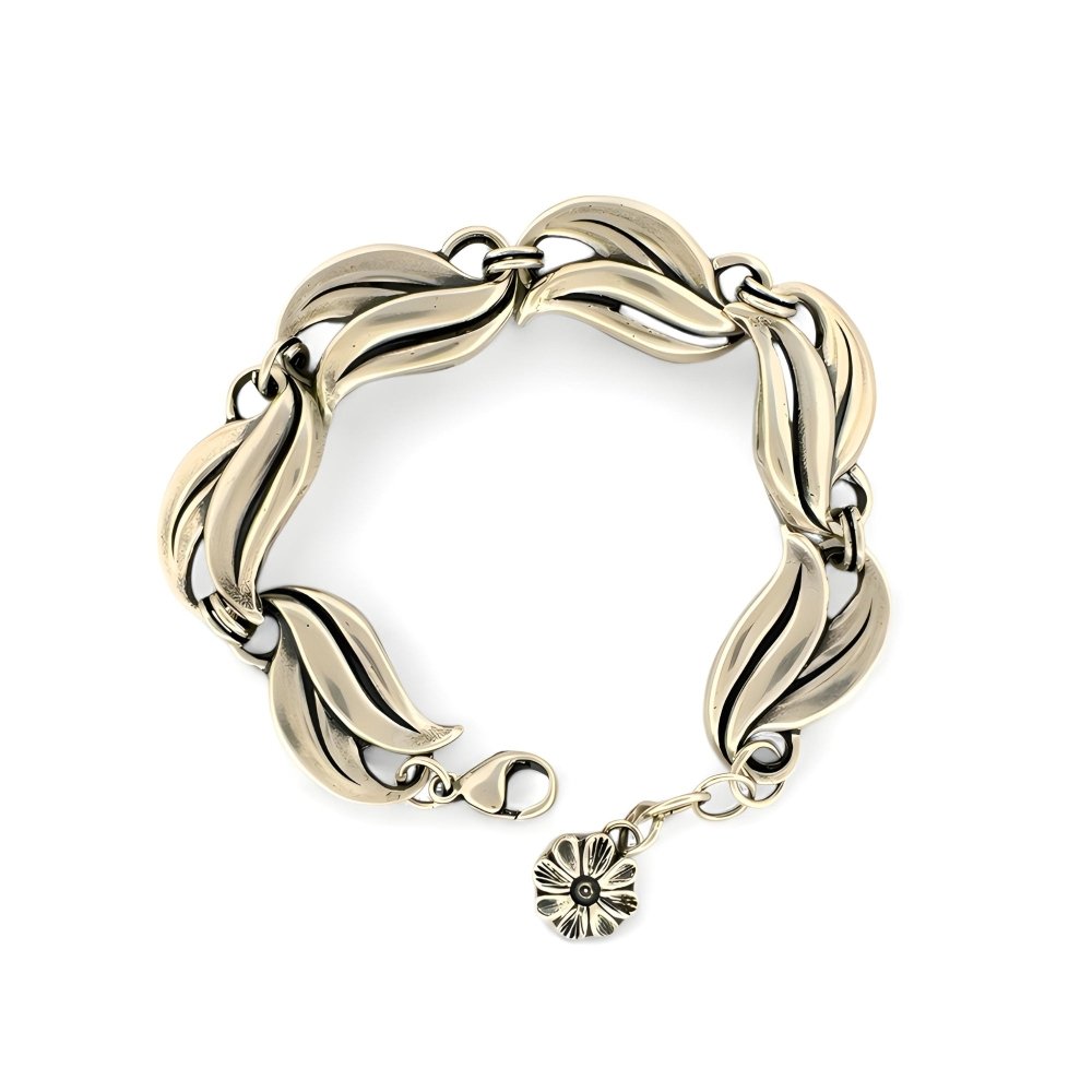 Bold Leaf Silver Bracelet - 