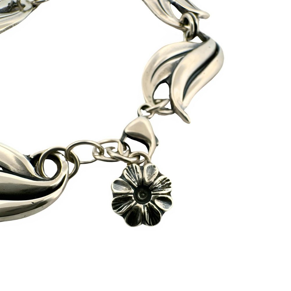 Bold Leaf Silver Bracelet - 