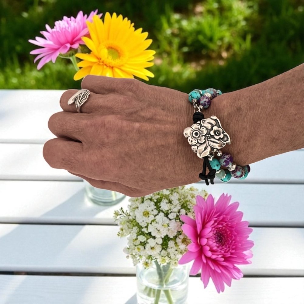 Floral Silver Beaded Button Bracelet - 