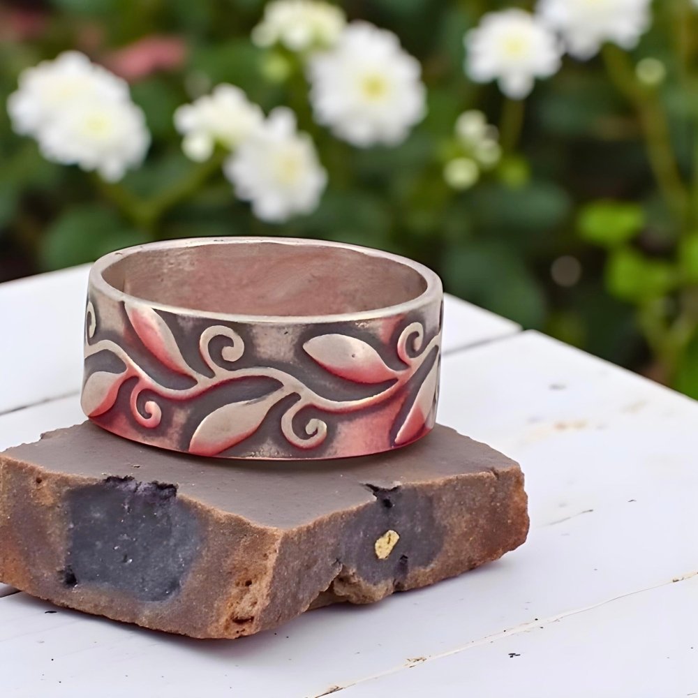 Leaf and Swirl Silver Band Ring - 